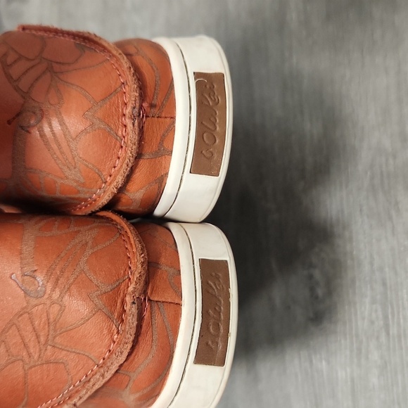 OluKai Pehuea Lau Womens Leather Slip On Size 8 - Picture 5 of 9